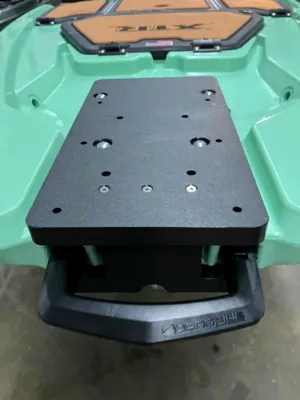 XTR Bow Motor Mount – priekinis variklio laikiklis Bonafide XTR130 kajakui - VAKA Sport