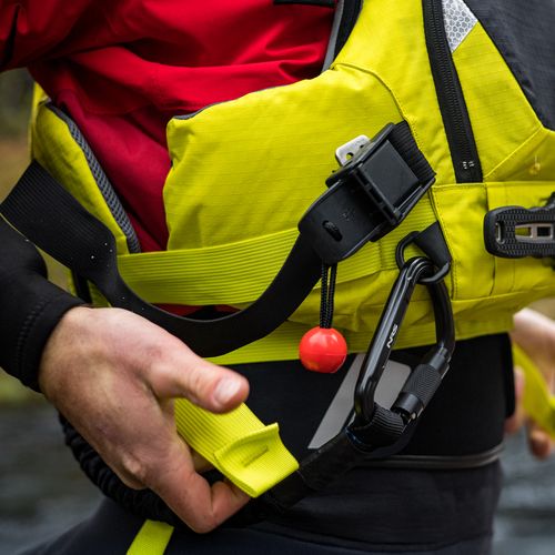 NRS Tow Tether with Carabiner - Image 4