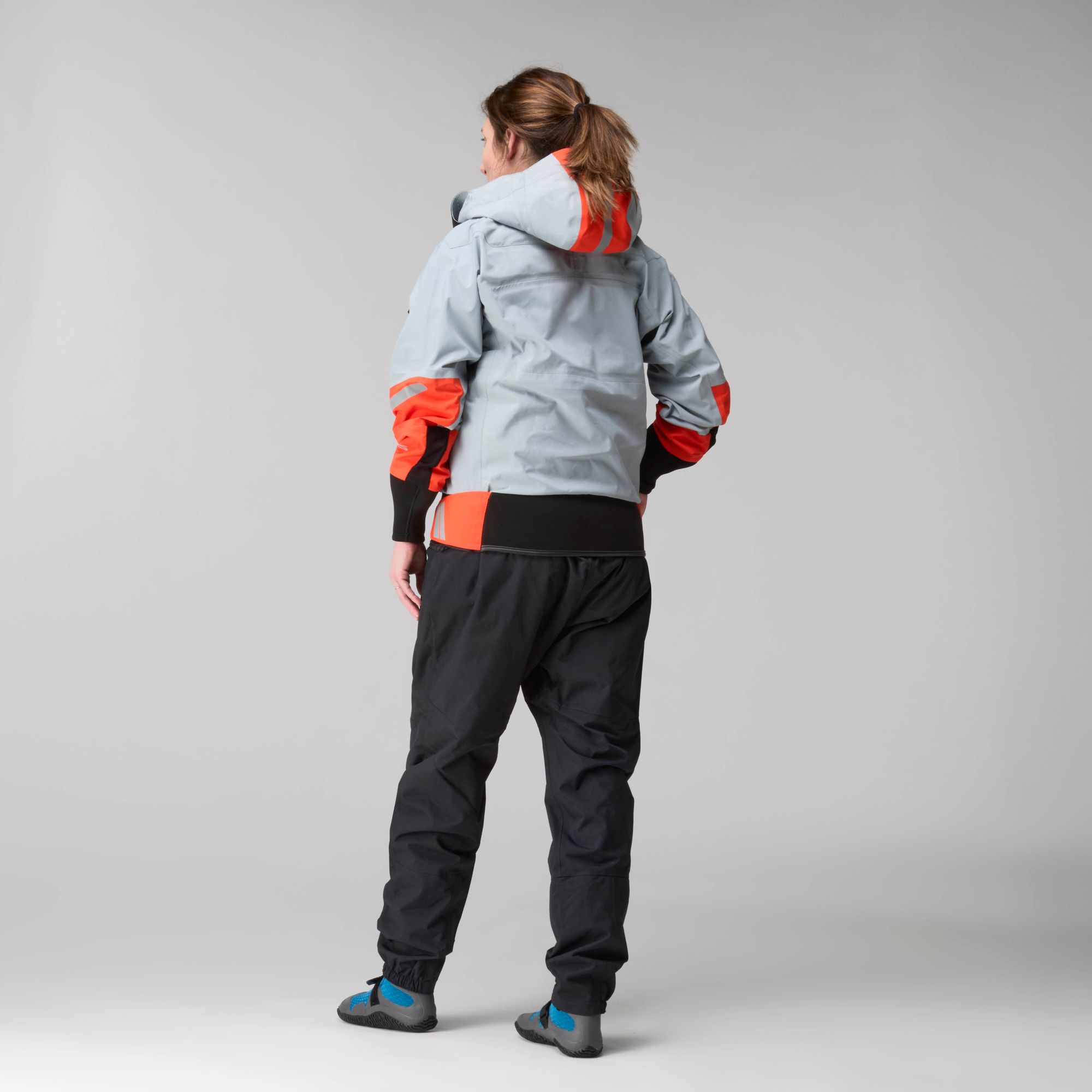 NRS Women's Element Jacket - Image 3