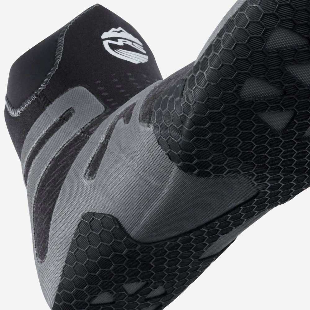 NRS Freestyle Wetshoe - Image 11